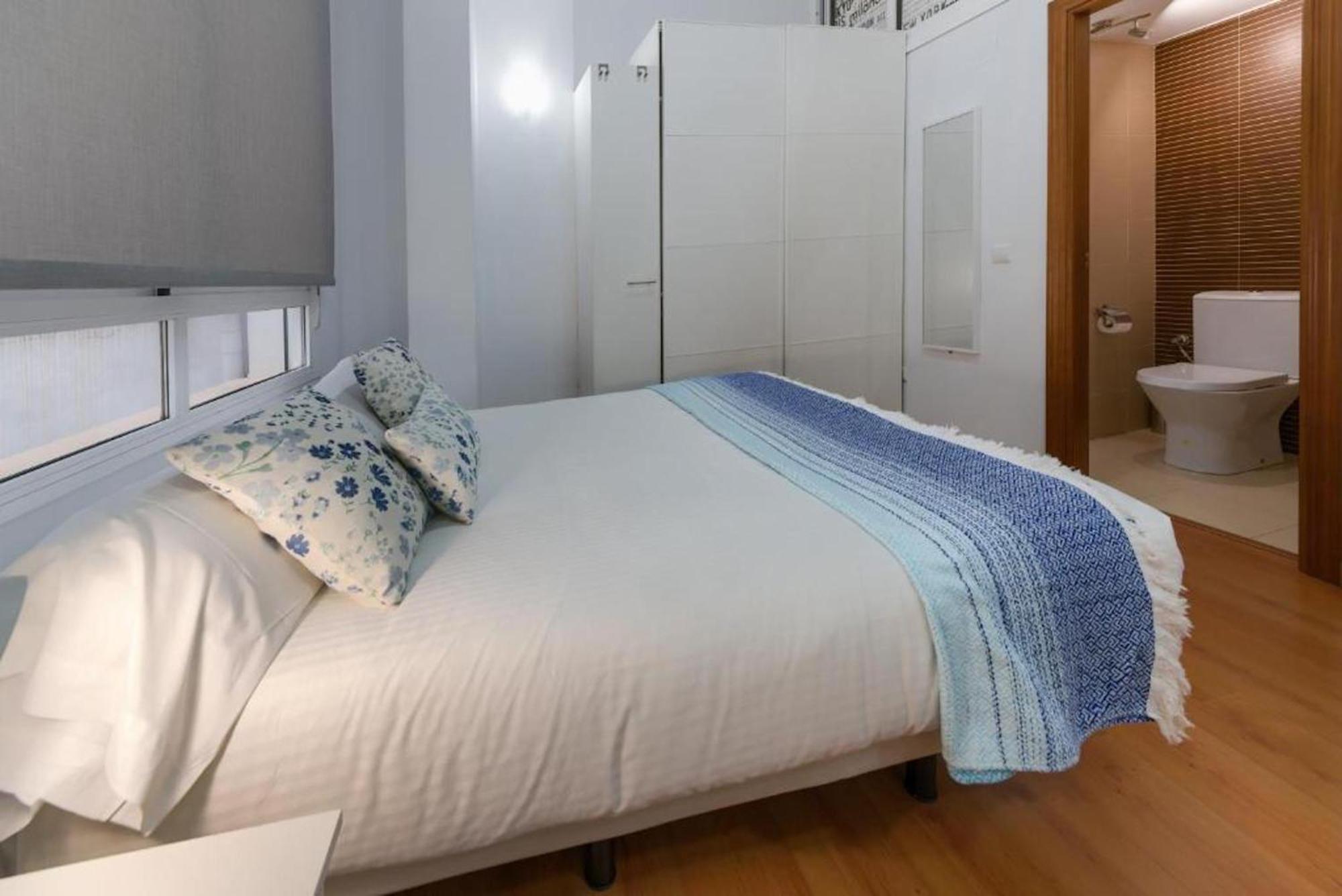 Apartments Holidays2Malaga City Center Kültér fotó