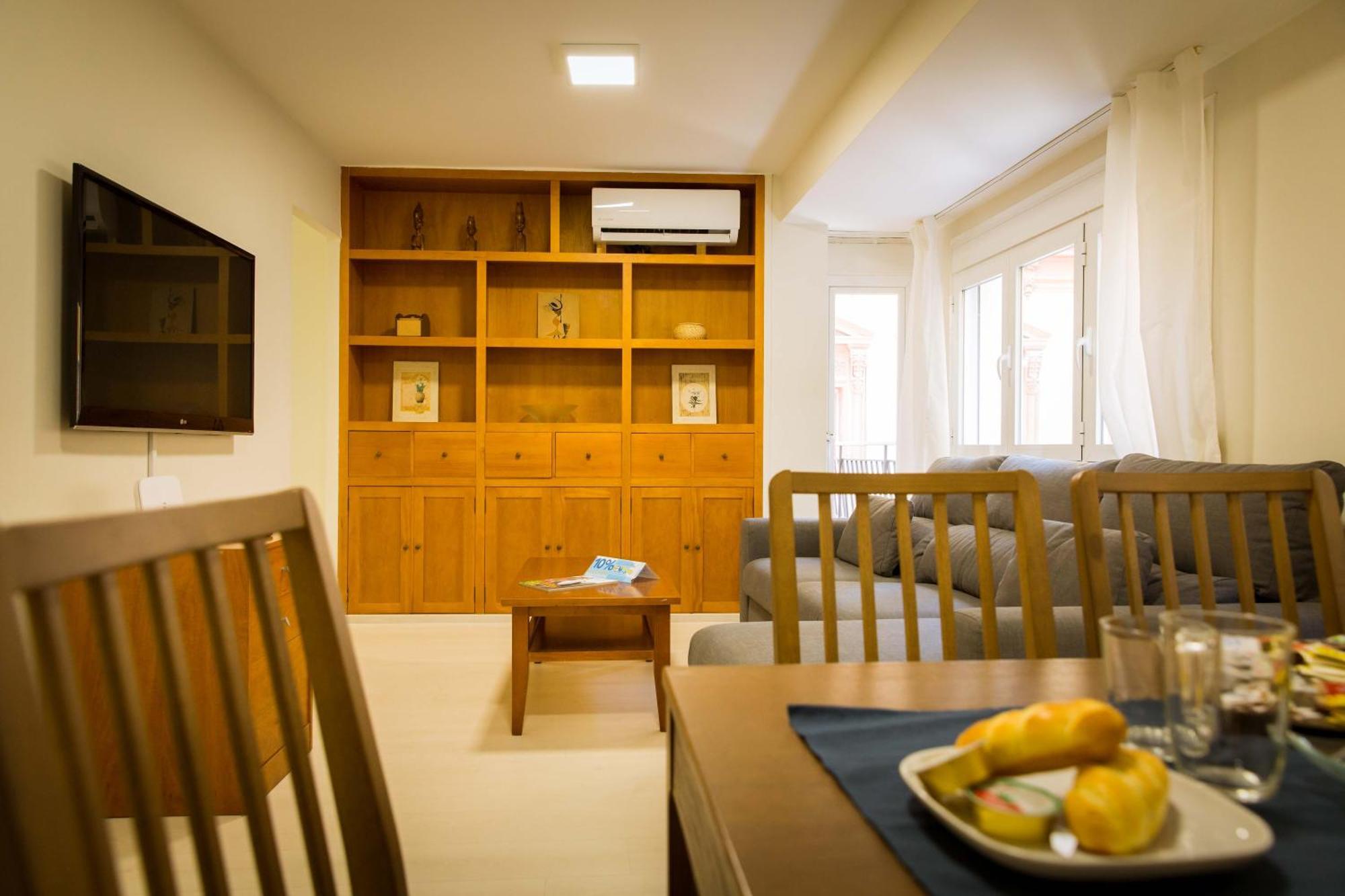 Apartments Holidays2Malaga City Center Kültér fotó
