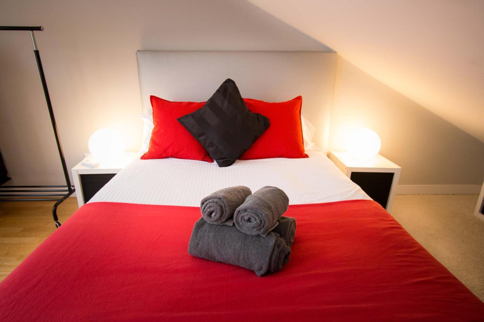 Apartments Holidays2Malaga City Center Kültér fotó